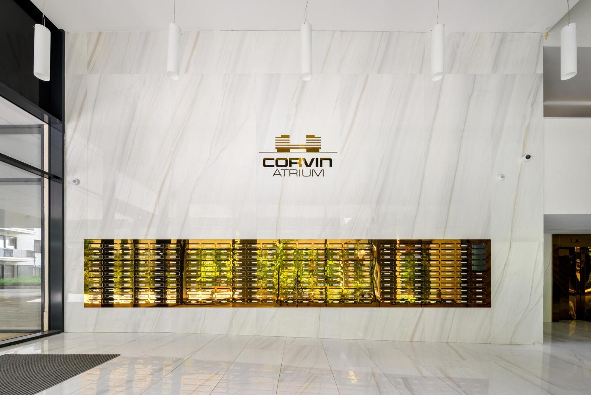 Atrium Residence Deluxe Suite-Free Parking Garage Same Building 布达佩斯 外观 照片